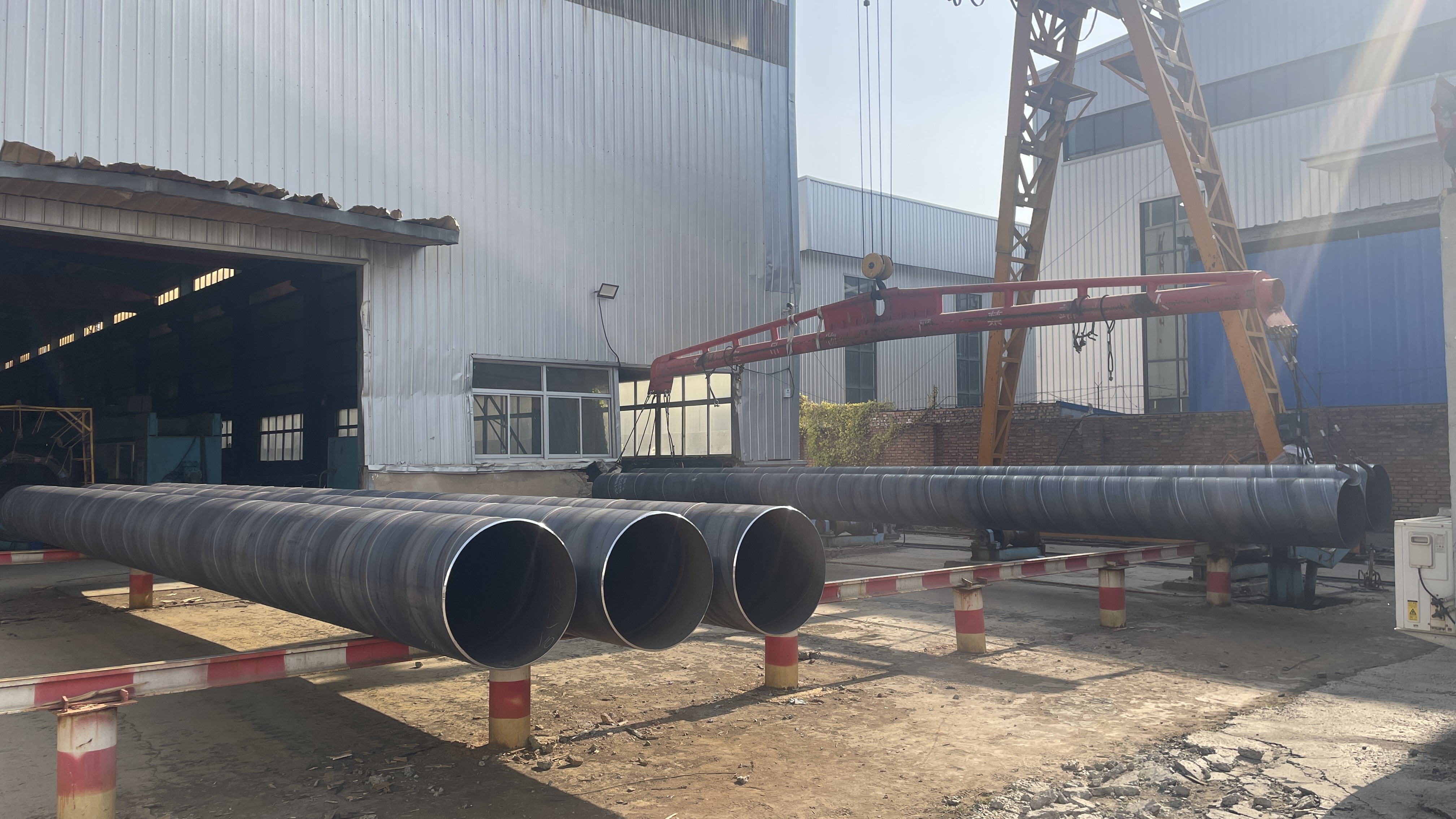 Exploring the World of Welded Black Pipes