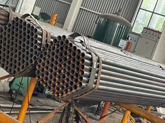 Precision Engineering Under the Surface: The Dual Protection of Varnished ERW Technology.